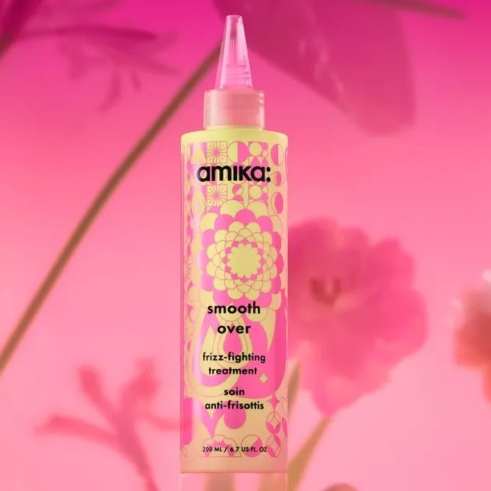 Amika Smooth Over Frizz-Fighting Treatment